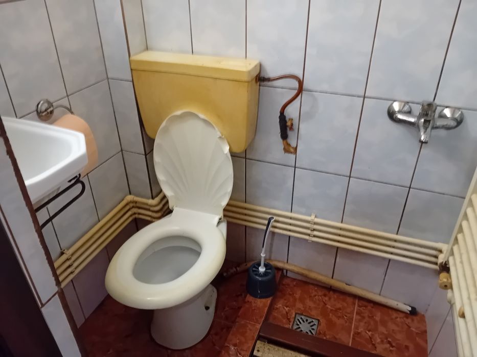 Garsoniera Piata Maratei 24mp etaj 2 la cheie renovata centrala termopan