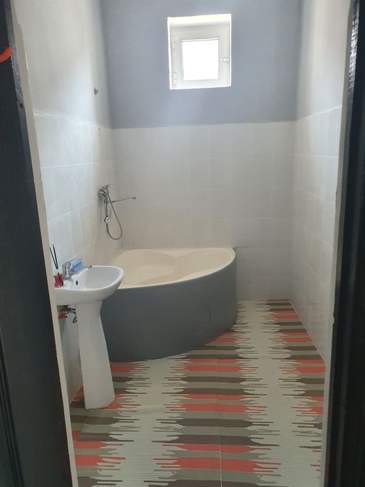 katej sotiladi yangi bog'  Mfy