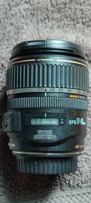 Объектив Canon EF-S 17-85