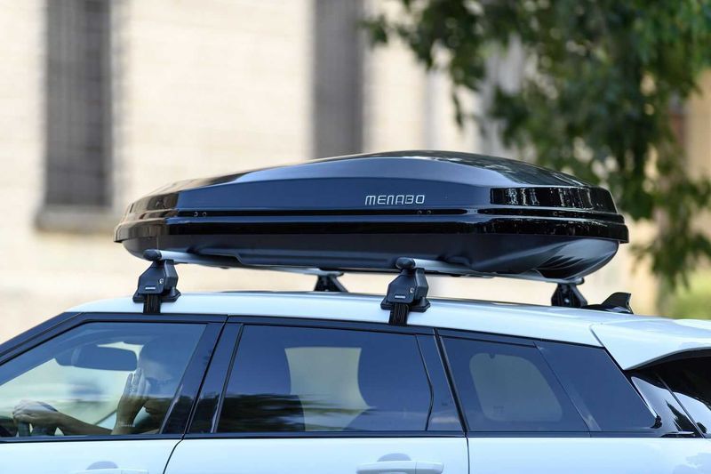 Автобокс / Кутия за багажник Art Plast, Junior Италия. На склад МОНТАЖ