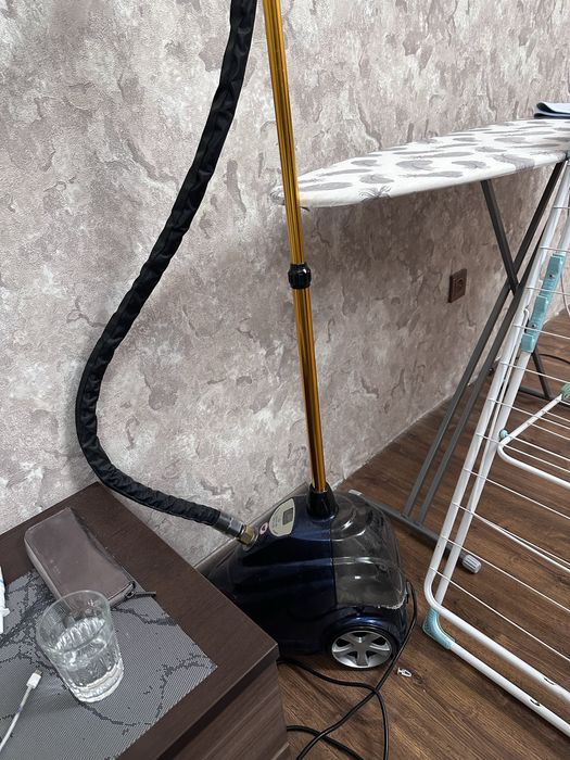 Отпариватель для одежды и штор