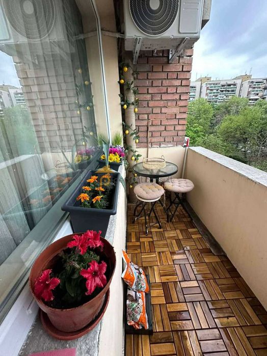 Двустаен апартамент в Каменица 1