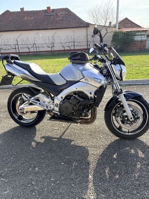 Suzuki gsr 600 2600 euro 98 cp