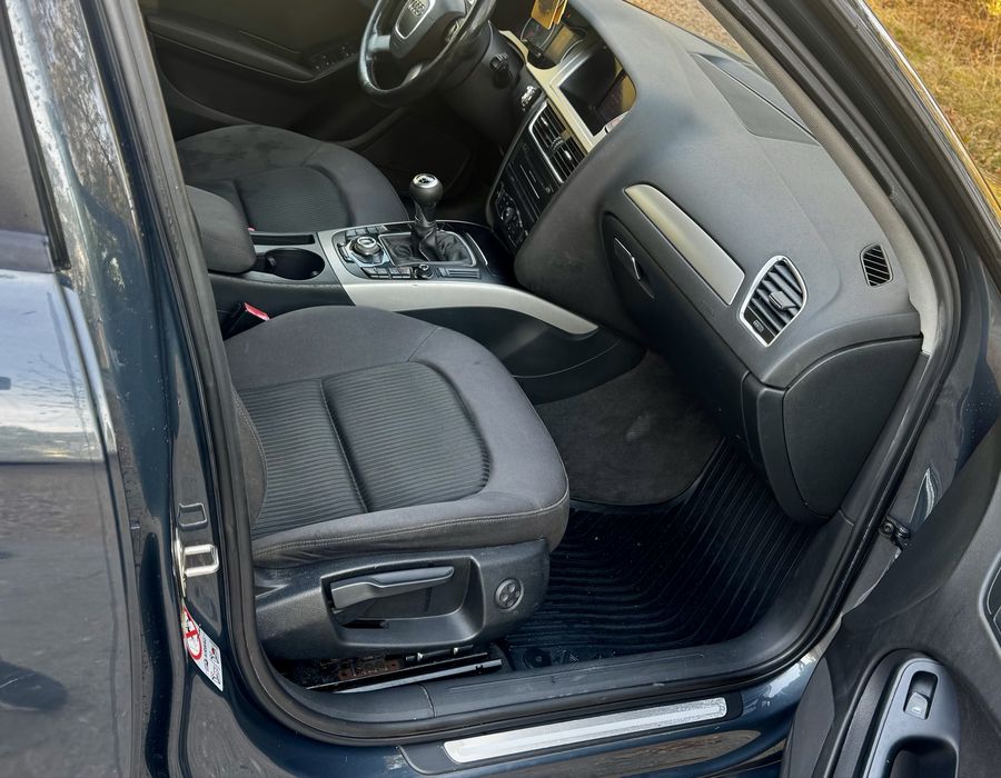 Audi A4 b8 2.0 tdi 170 cai 2010 euro 5, navigatie