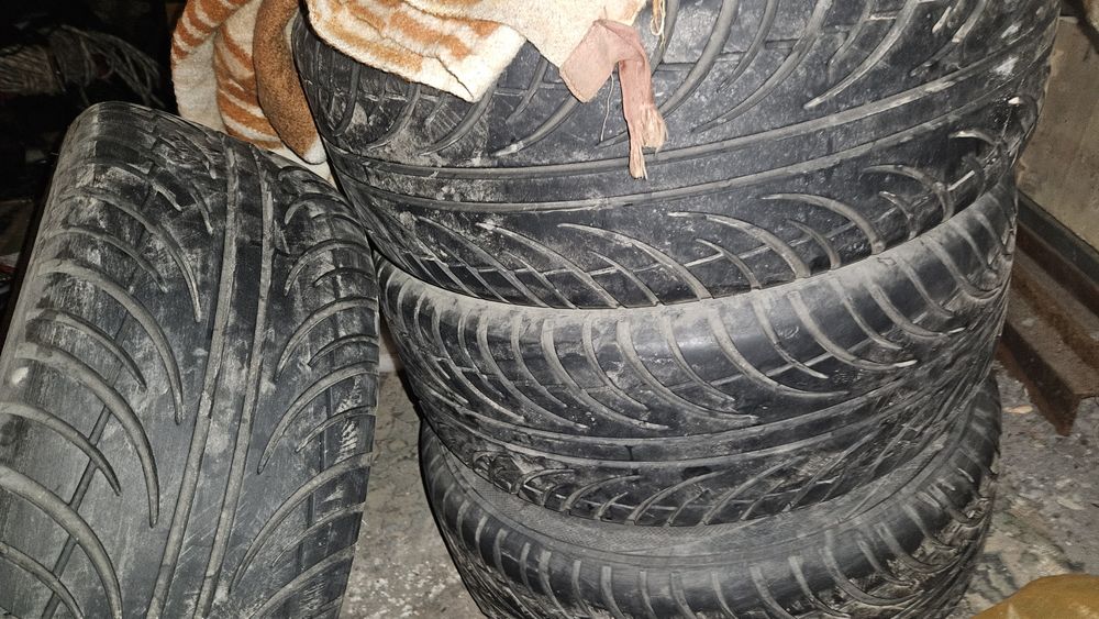 R16 резина летняя ёлочка