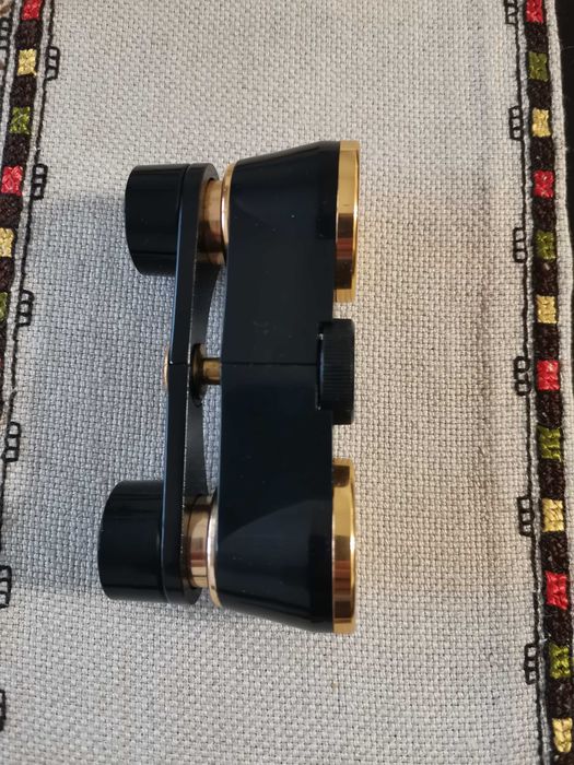 Руски театрален бинокъл