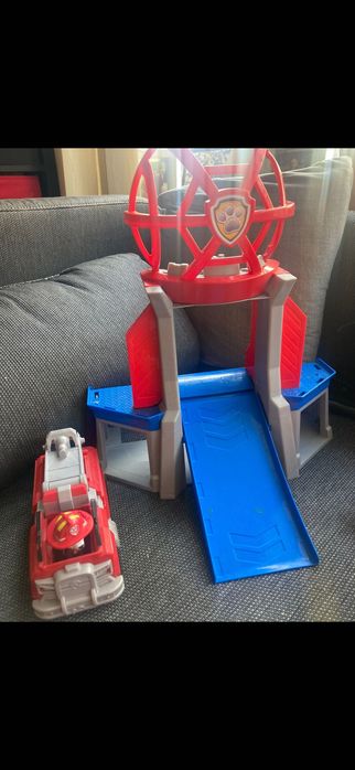 Детски играчки момче писта и колички пес патрул