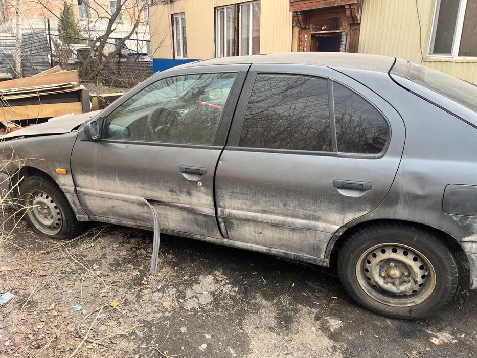 Продам ниссан примера Р10