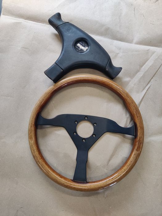 Волан Momo TYP VL35