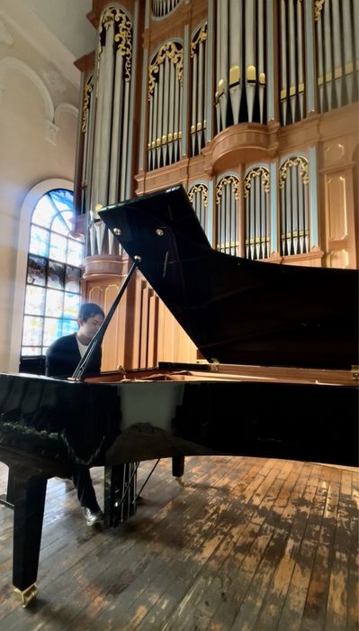 Профессиональная настройка Фортепиано.