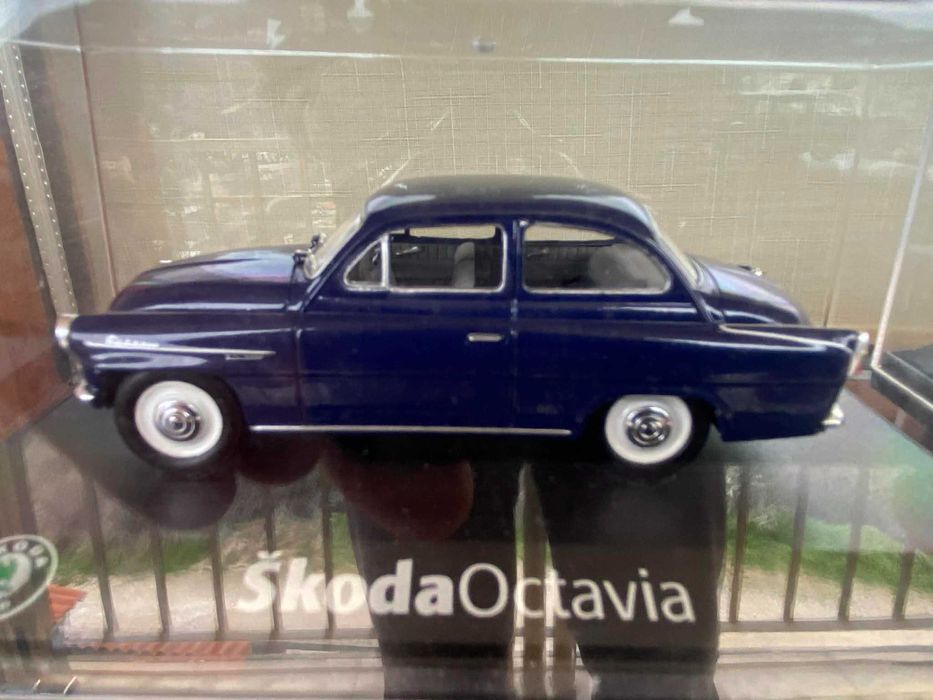 Skoda Tatra 1:43 Abrex IXO models Шкода Татра умалени модели мащаб 1:43 Абрекс