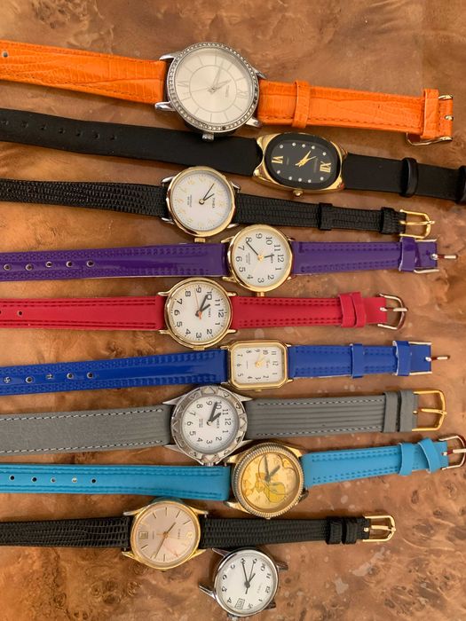 Timex Casio Raketa soatlar sotiladi