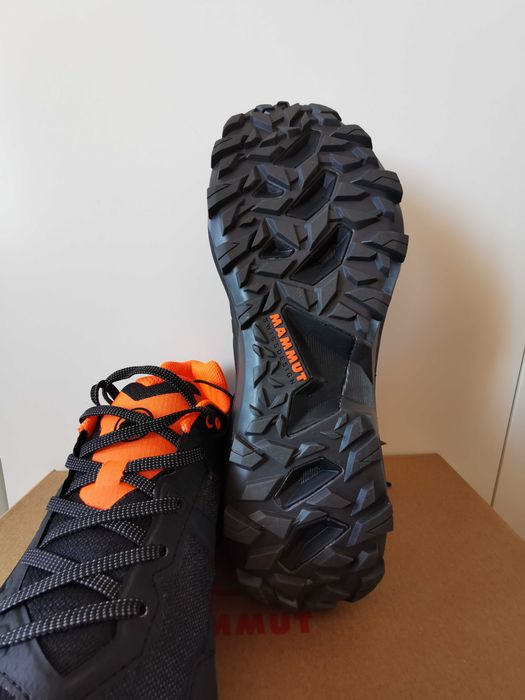 Мъжки маратонки  Mammut 43,5/44   189 лв.