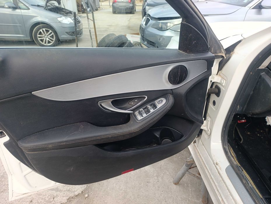 Мерцедес Ц220 /  Mercedes-Benz C 220D 4matic - на части