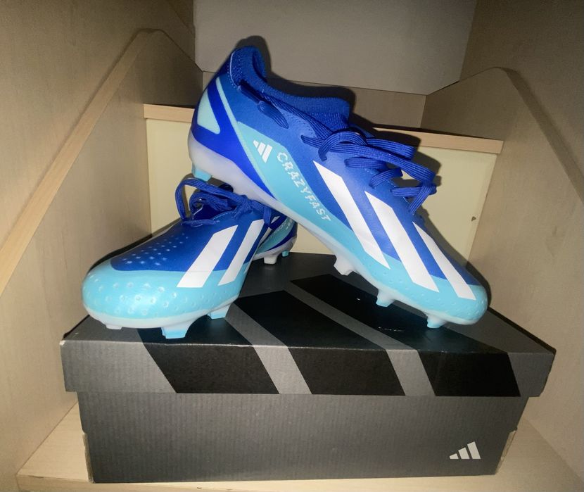 Бутсы Академки …