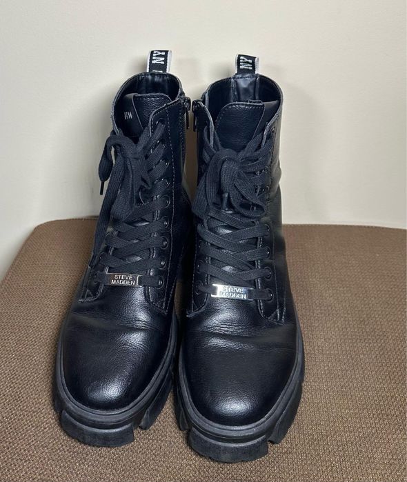 Ghete/bocanci Steve Madden 38 de dama
