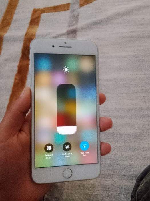 iPhone 8plus без ремонт
