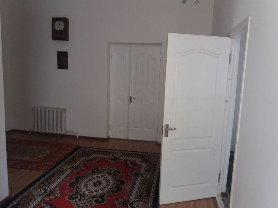 Барданкул, Хван Ман Гим, Политотделда Уй сотилади