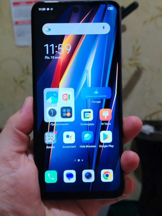 Телефон TECNO POVA 4
