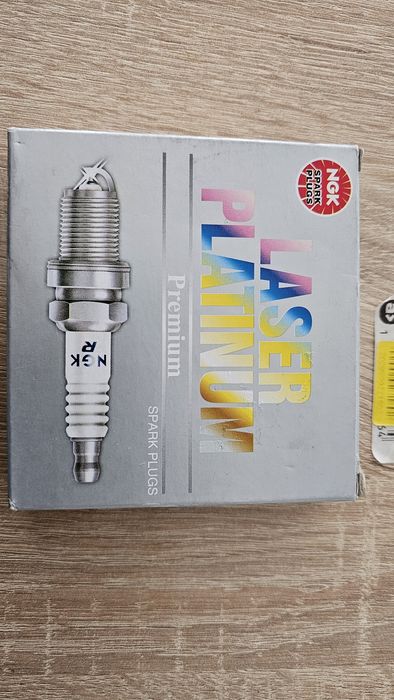 Свечи  NGK PLFER7A8EG - 06K905601B/C