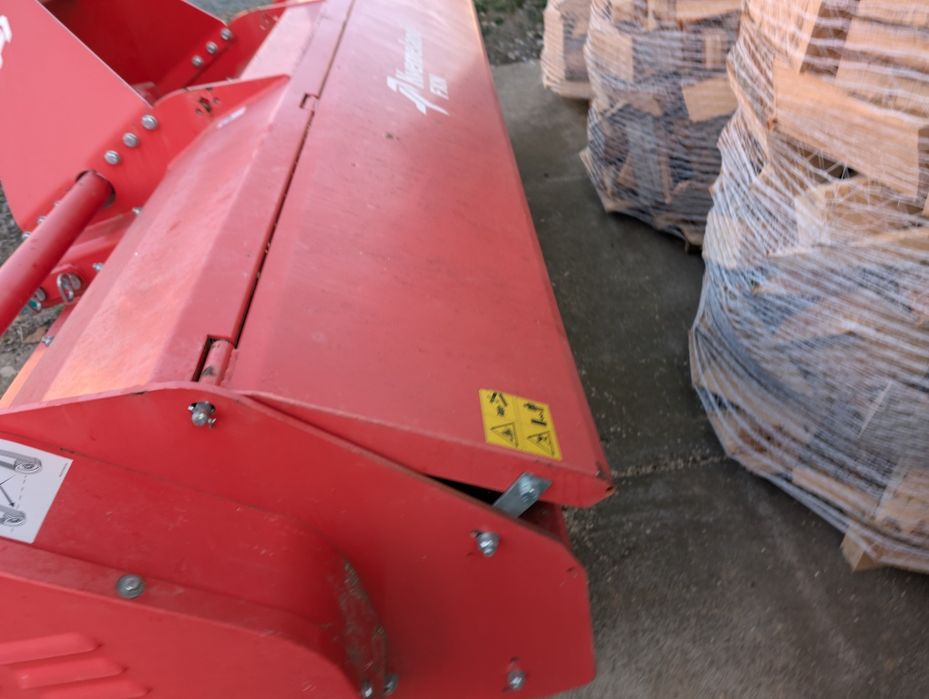 Tocătoare resturi vegetale