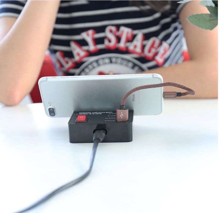 Мощная Фирменная зарядка на 4 порта USB - Voxlink - новое - доставка!