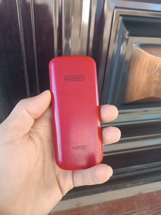 Novey 102 knopka telefon