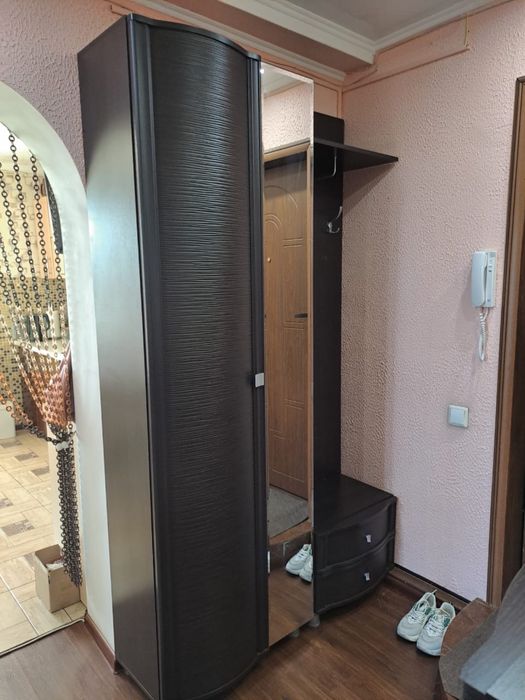 Прихожая с обувницей