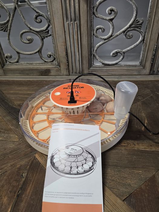 Инкубатор за 30 яйца с автоматичен контрол на температурата, дисплей з