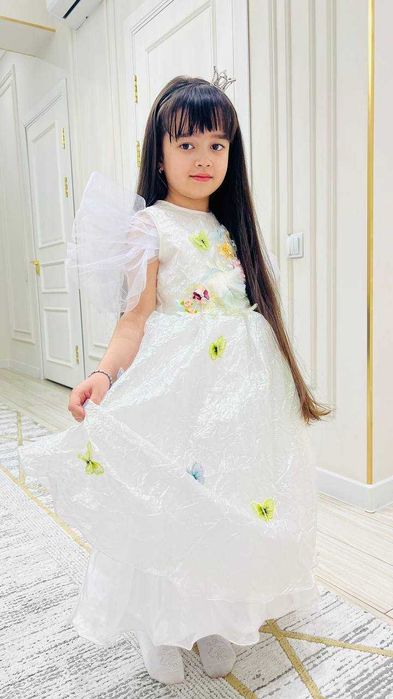 Qizlar va bolalar prokat kiyimlari