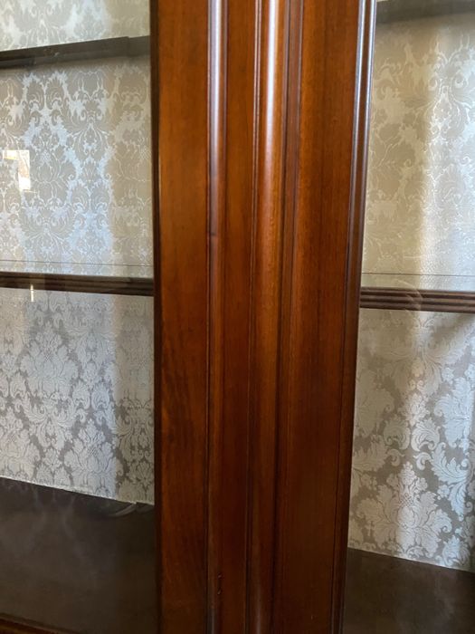 Vând corp vitrină lemn masiv CavioCasa, colectia Fiesole, produsă în Italia