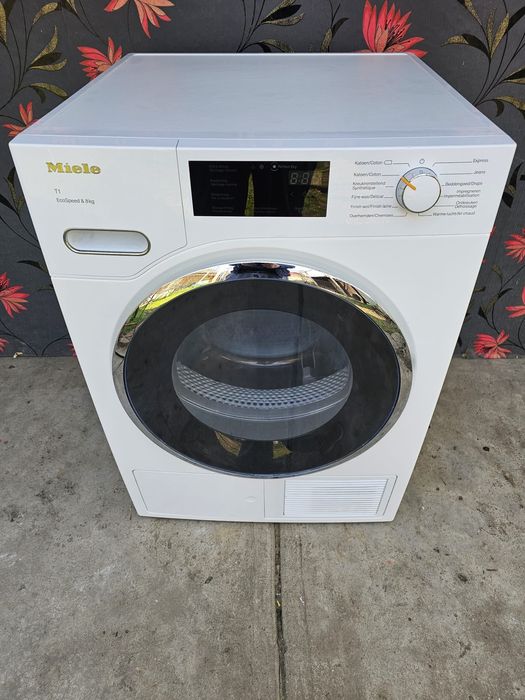 Uscator de rufe Miele T1