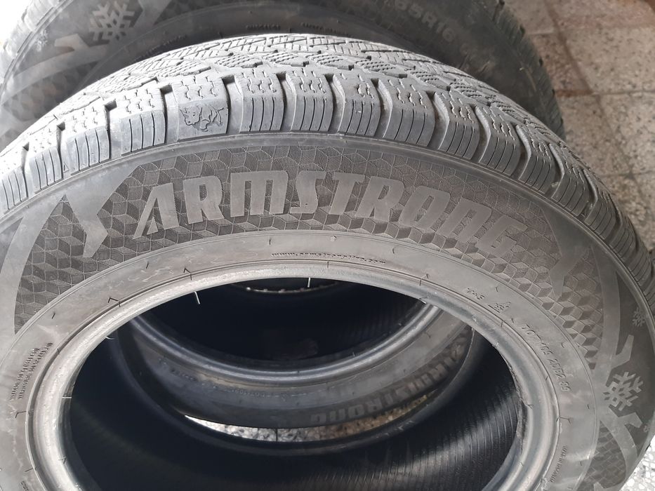 Зимни Гуми 215.65.16