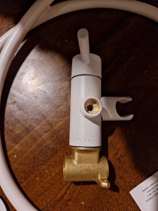 Санитарен Душ Inter Ceramic 3314 бял