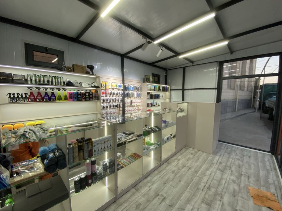 Tayyor Biznes Sotiladi Arenda yoki naxtga sotiladi ko’chma Do’kon