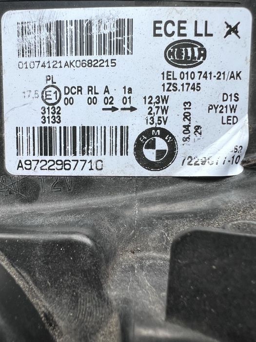 Far stanga  / dreapta BMW seria 1 F20/ F21