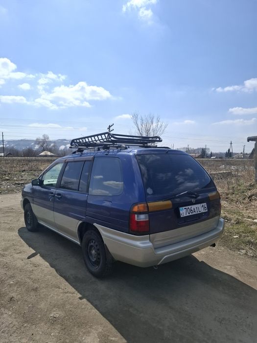 Продам Ниссан Прерия Джой