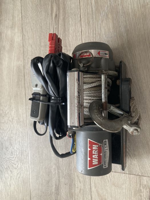 Продам лебёдку .