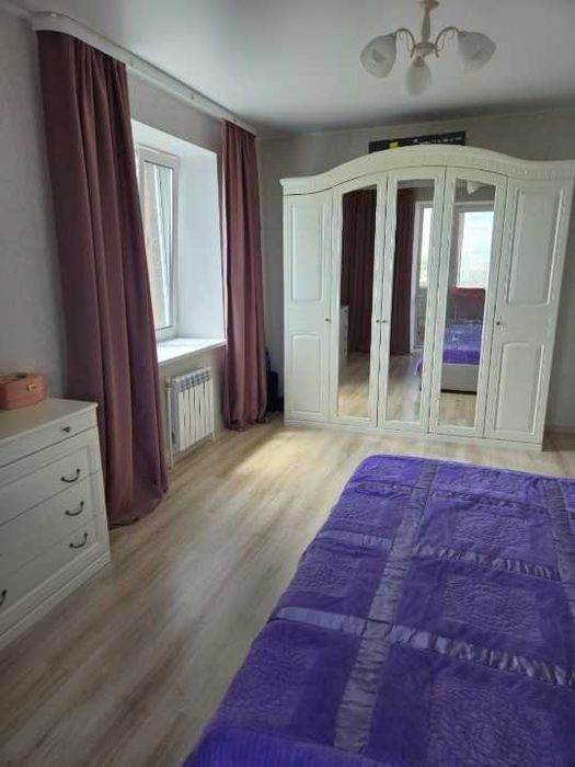 3к Береке 81 м2 7/9эт с мебелью!