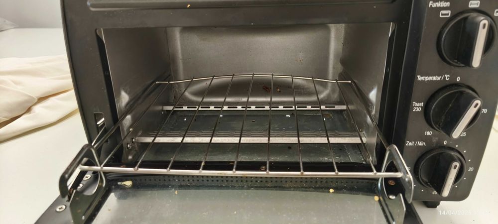 Грил мини печка фурна за закуски, сандвичи и филийки