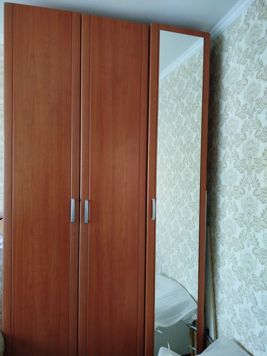 Продается шкаф 238×126