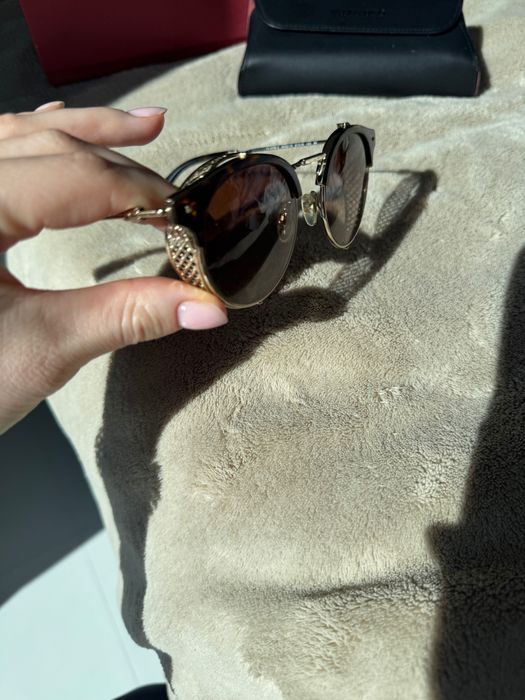 Valentino Garavani - Оригинал - Rockstud Spikes слънчеви очила