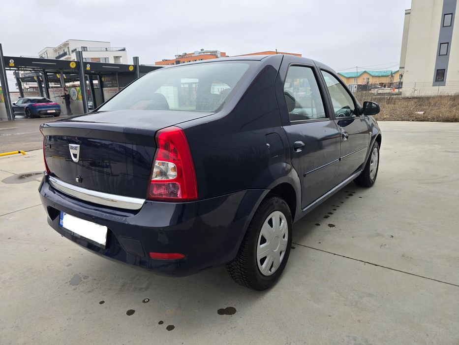 Dacia Logan pentru dezmembrari