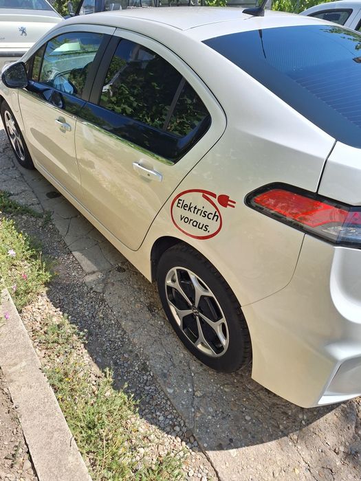 Opel Ampera 2012 Plug-in Hybrid