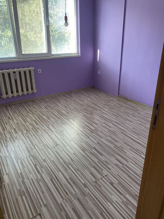 Продава се Тристаен апартамент в Разград, Център - 80 кв.м за 1626 €/кв.м - Снимка #2