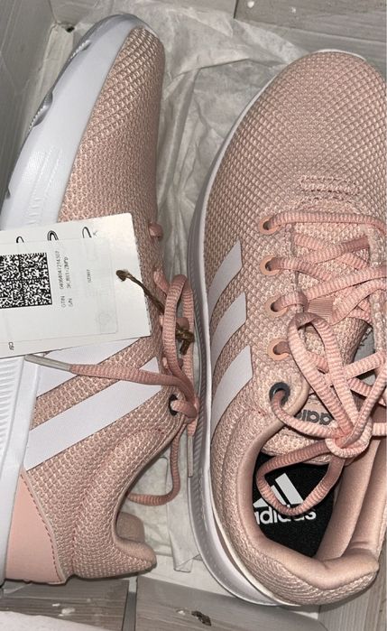 Кроссовки Adidas