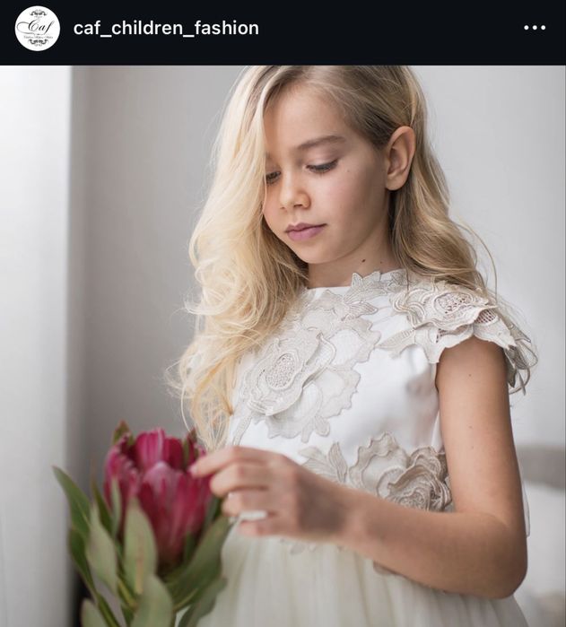 Нарядное платье на девочку (Италия)