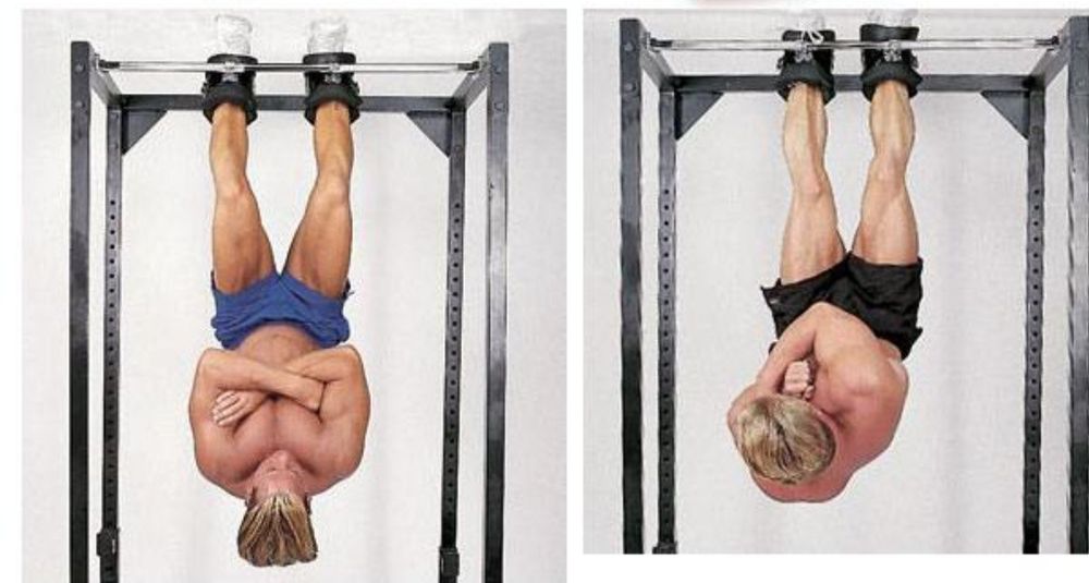 Человек висит на турнике. Йога в гамаках вниз головой. Подтягивание в висе. Какой висит. Подтягивание.