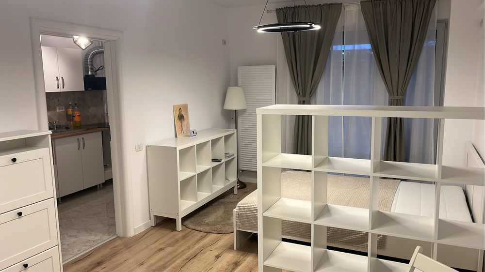 Inchiriez garsoniera central residence