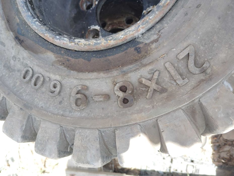 Гуми с джанти за мотокар